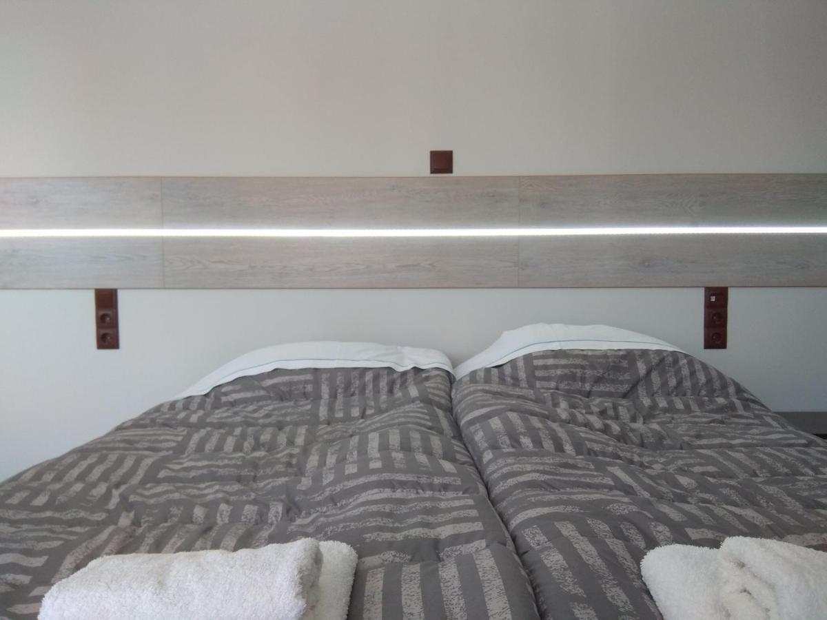 Villa Agnanti Apts And Suites Agio Pnevma ภายนอก รูปภาพ