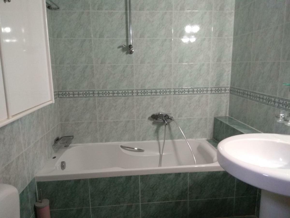 Villa Agnanti Apts And Suites Agio Pnevma ภายนอก รูปภาพ